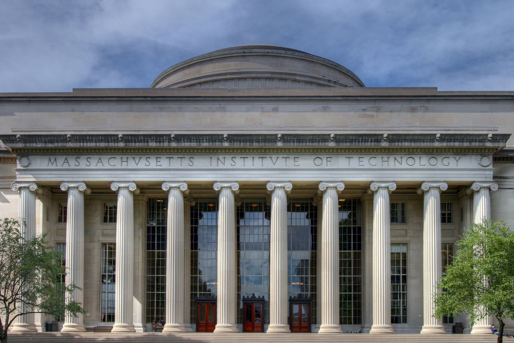 Times Higher Education ranks MIT No 1 in business and economics No 2